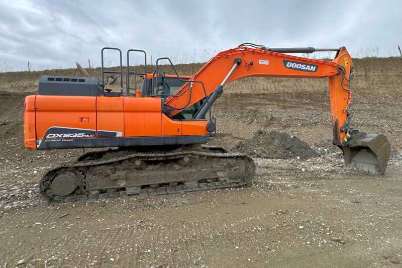 OmecoHub - Immagine DOOSAN DX235NLC-5
